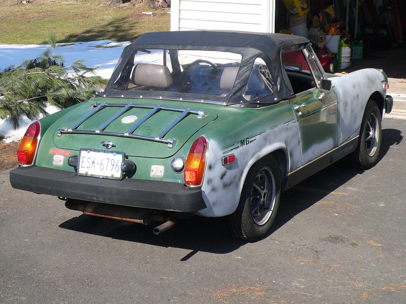 Illustration for article titled Car for a loving owner! 1979 MG midget